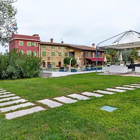 Le Campagnole Pink Apartmán