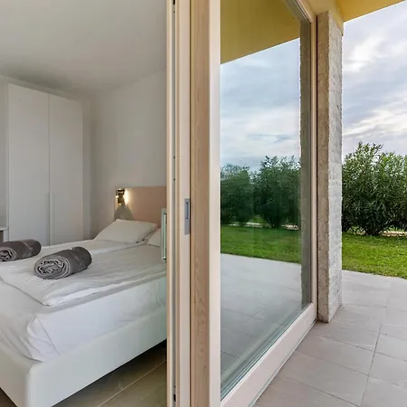 شقة Le Campagnole Pink باردولينو